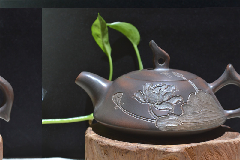 坭兴陶茶壶